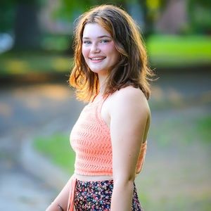 Meet your Posher, Alexis